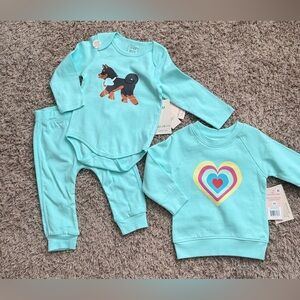 Paris Hilton Monica And Andy Sweatshirt And Two Piece Set Size: 12-18 Months